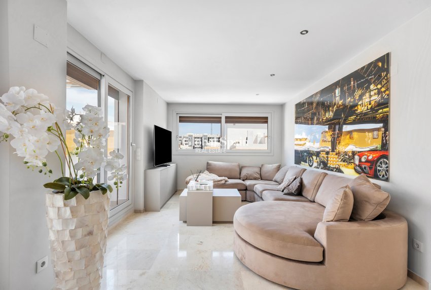 Wiederverkauf - WOHNUNG -
TORREVIEJA - Punta Prima