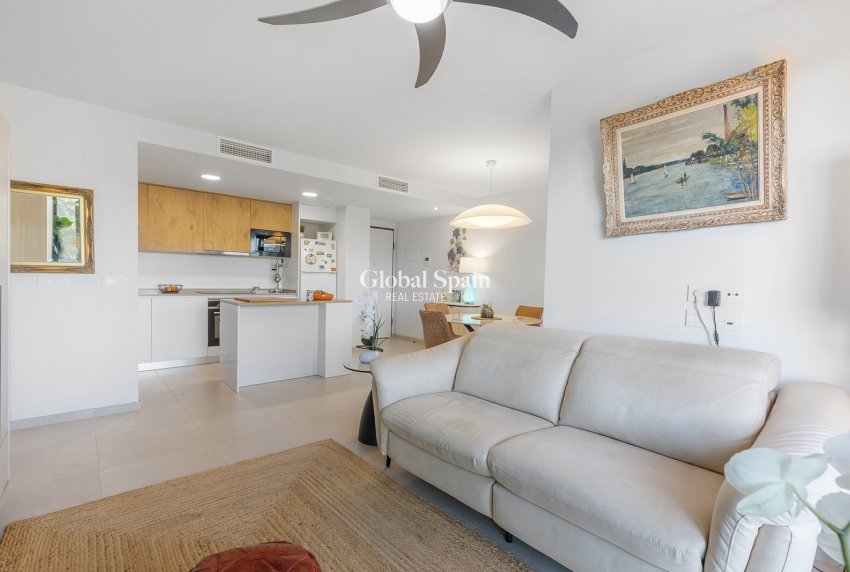 Wiederverkauf - WOHNUNG -
TORREVIEJA - Rocio del Mar
