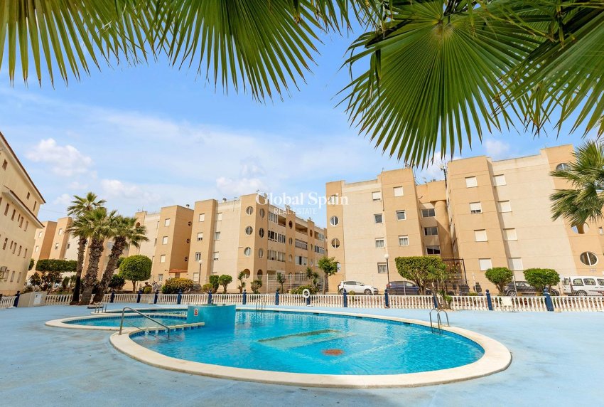 Wiederverkauf - Wohnung -
TORREVIEJA - San luis