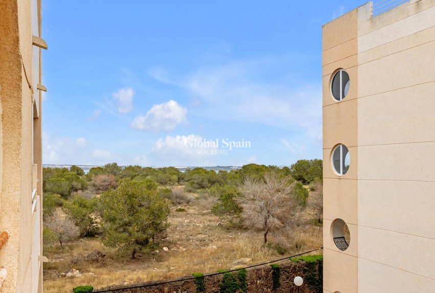 Wiederverkauf - Wohnung -
TORREVIEJA - San luis