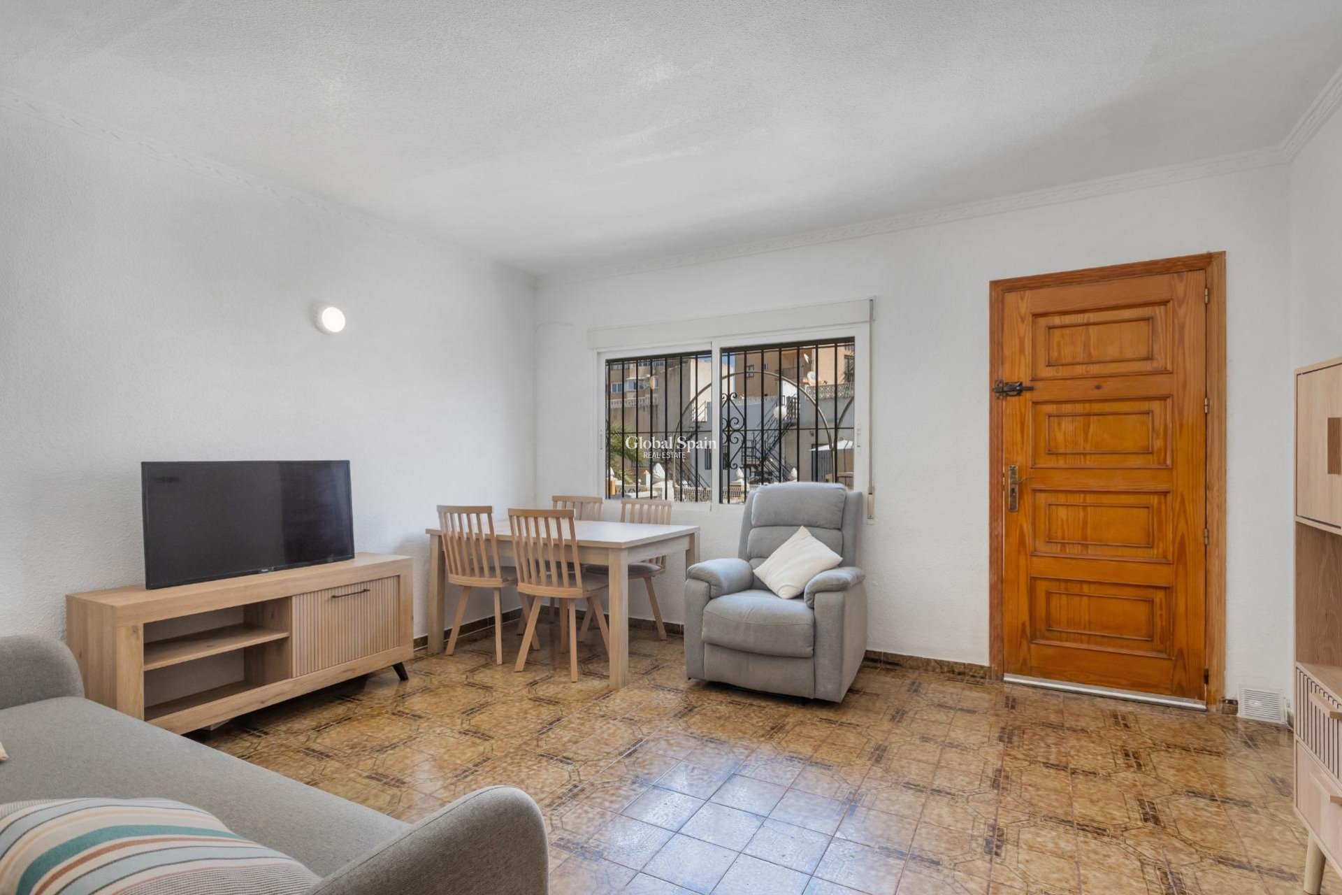 Wiederverkauf - WOHNUNG -
TORREVIEJA - Torre del moro