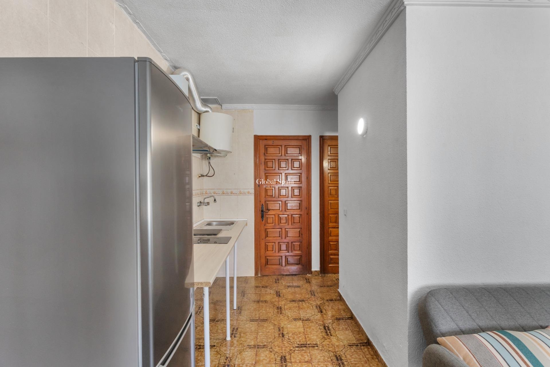 Wiederverkauf - WOHNUNG -
TORREVIEJA - Torre del moro