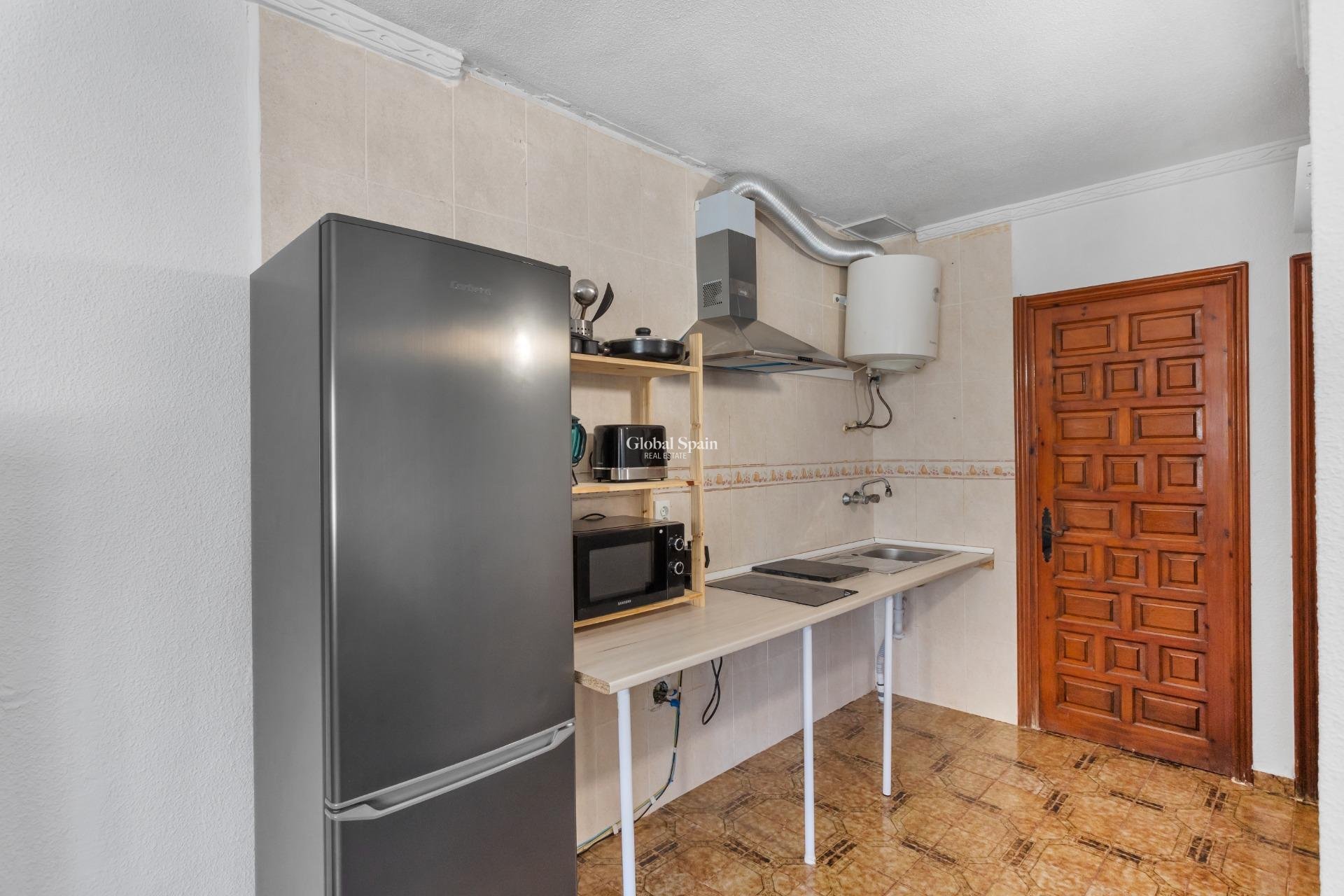 Wiederverkauf - WOHNUNG -
TORREVIEJA - Torre del moro