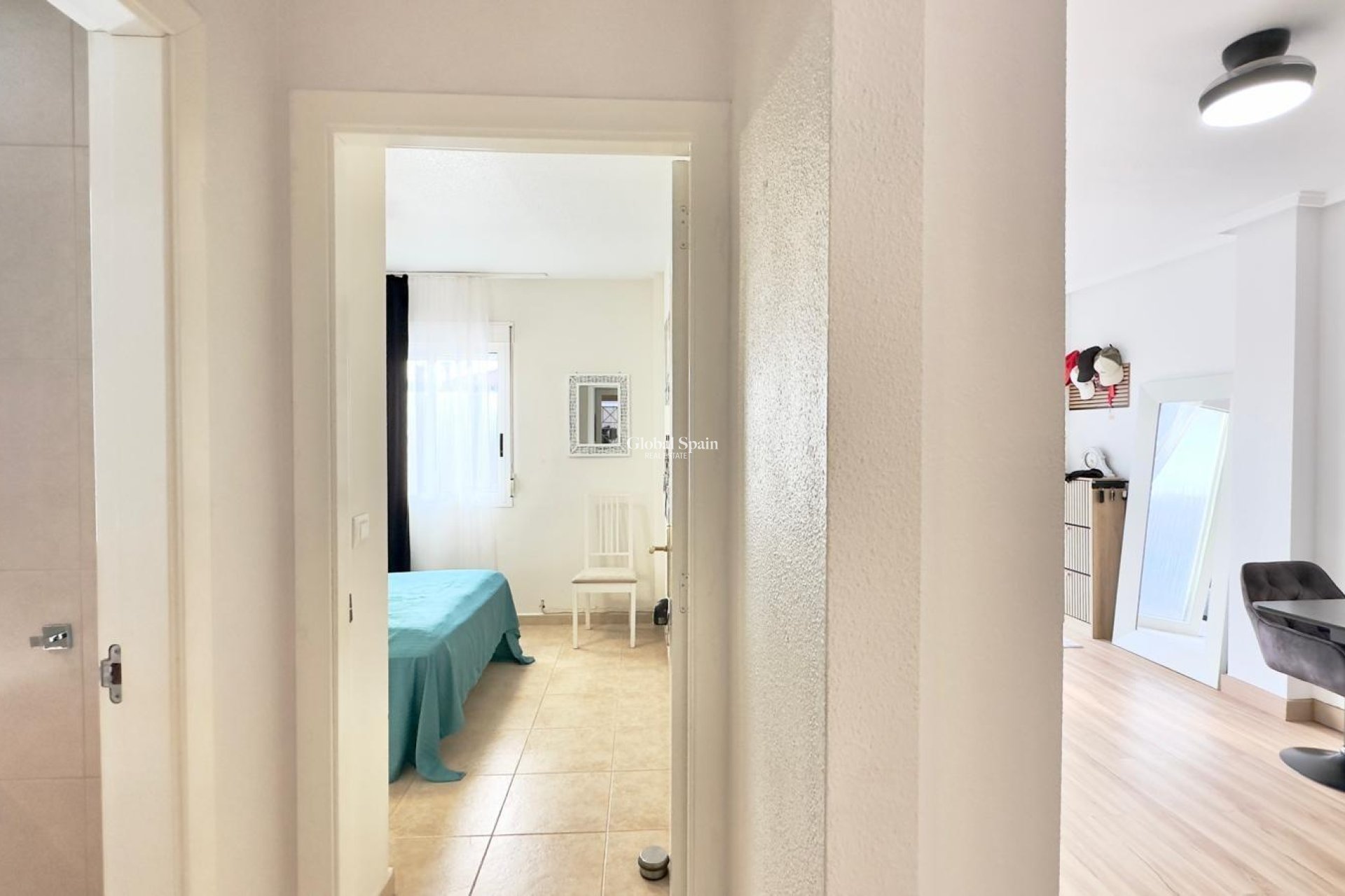 Wiederverkauf - WOHNUNG -
TORREVIEJA - Torreblanca