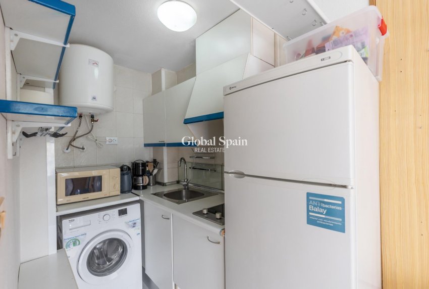 Wiederverkauf - WOHNUNG -
TORREVIEJA - Torreblanca