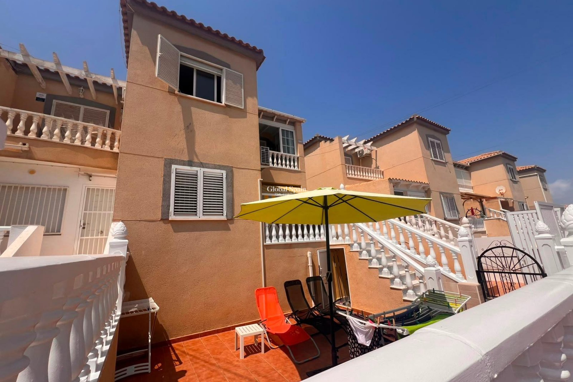 Wiederverkauf - WOHNUNG -
TORREVIEJA - Torrejón