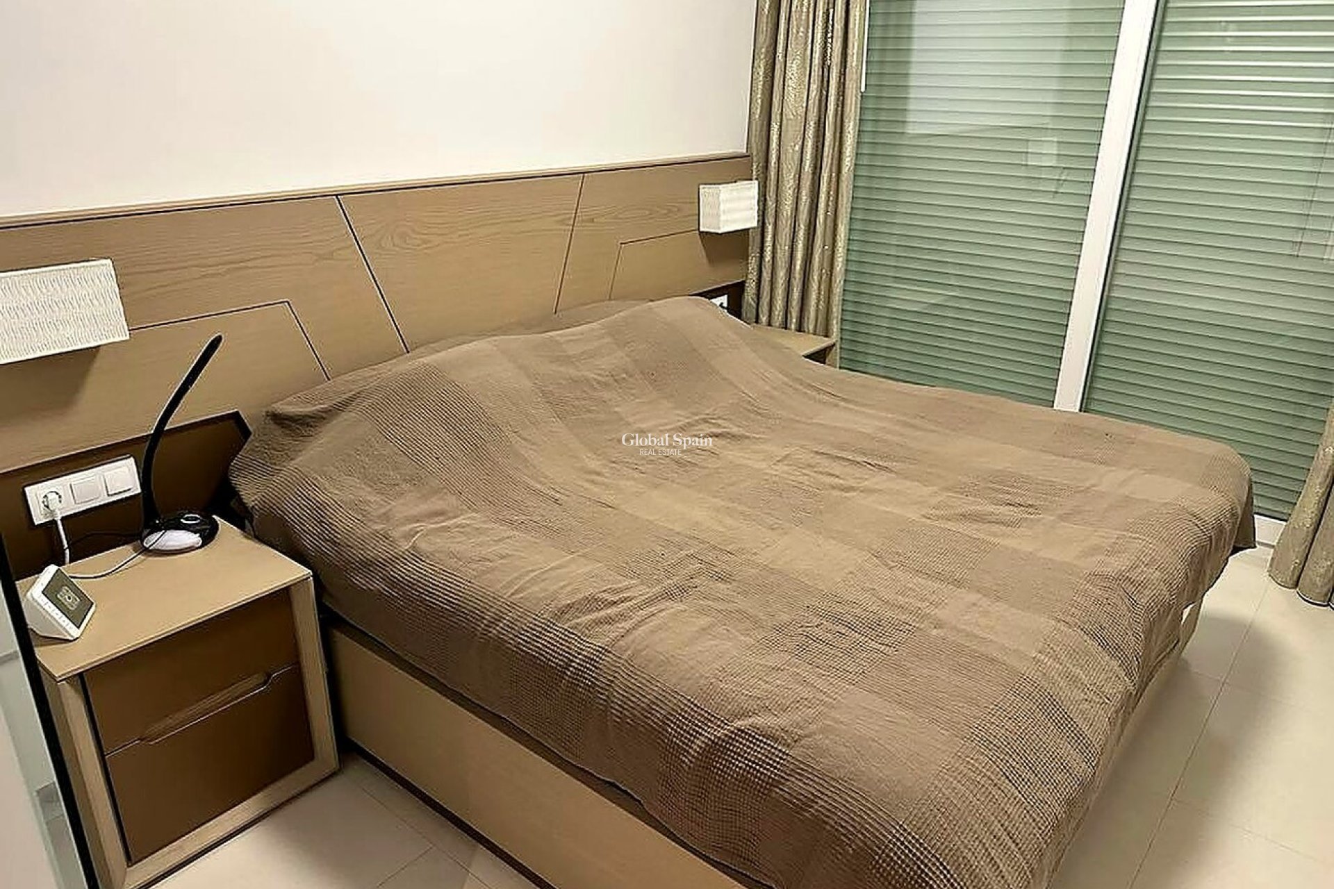 Wiederverkauf - WOHNUNG -
TORREVIEJA - Torreta Florida