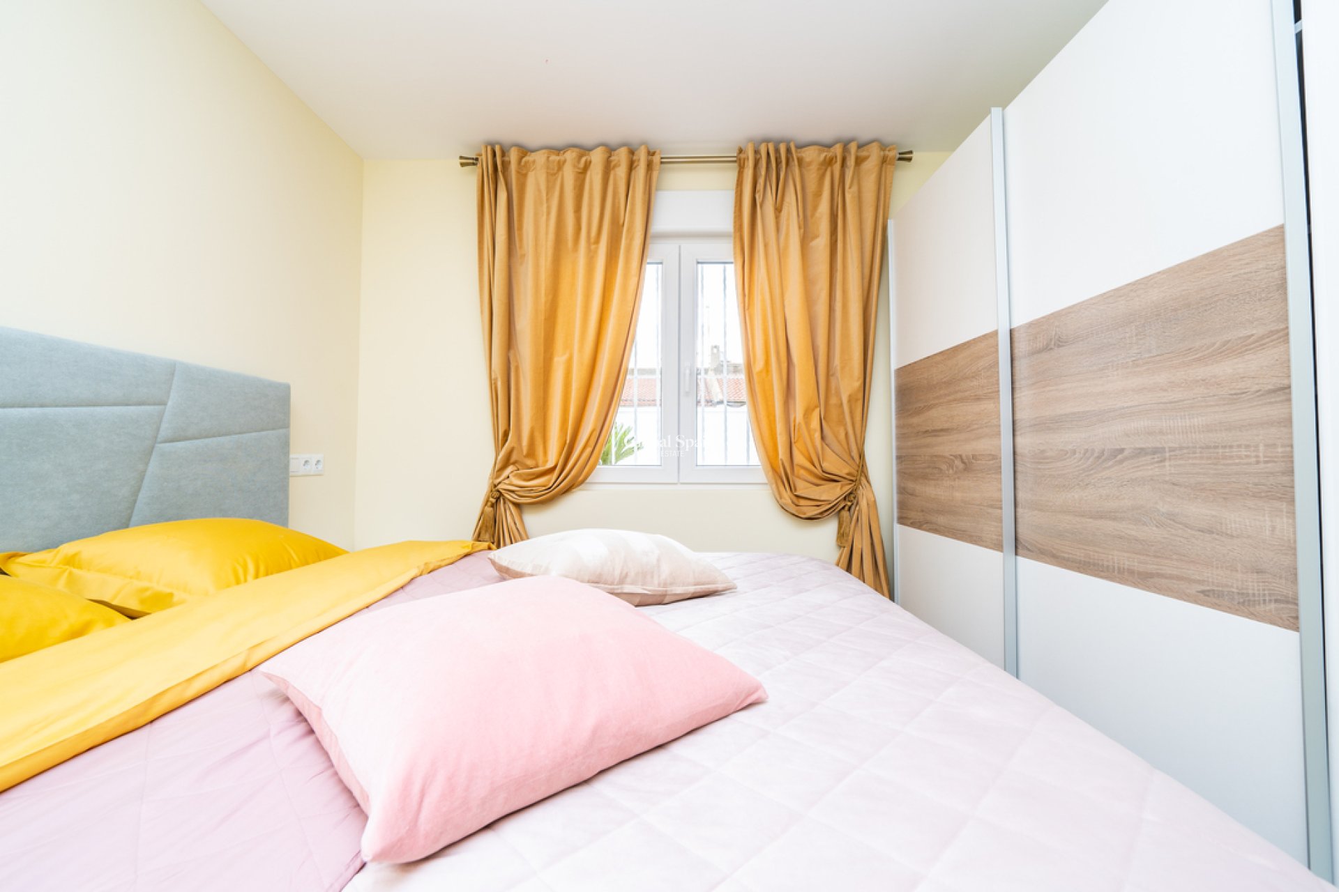 Wiederverkauf - WOHNUNG -
TORREVIEJA - Torreta