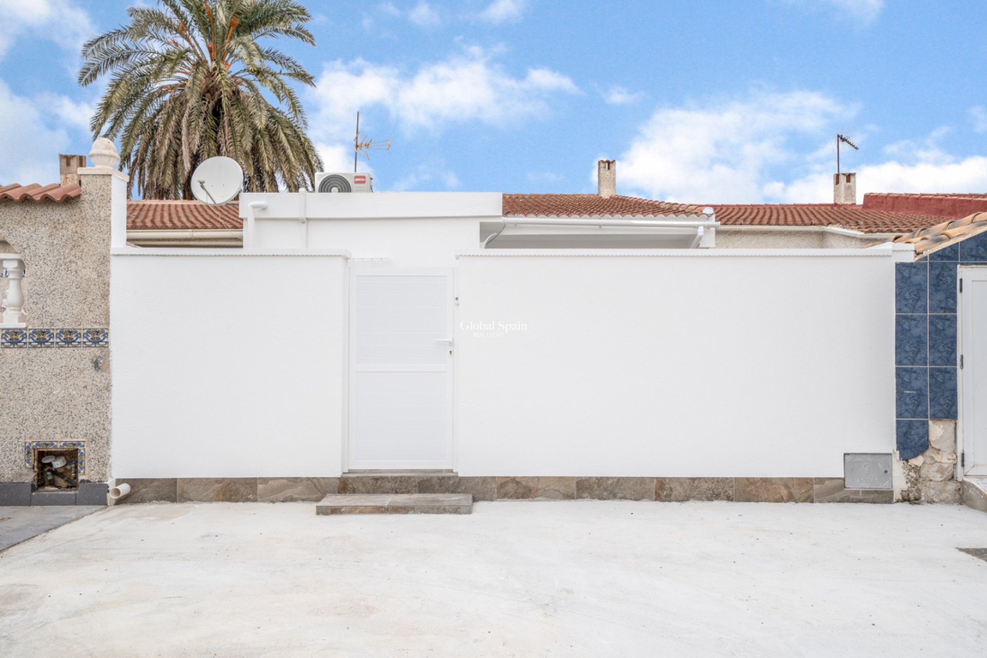 Wiederverkauf - WOHNUNG -
TORREVIEJA - Torreta