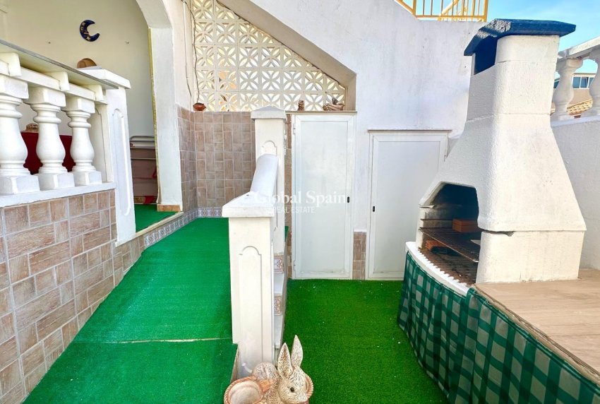 Wiederverkauf - WOHNUNG -
TORREVIEJA - Torretas