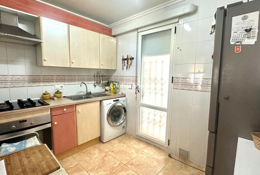 Wiederverkauf - WOHNUNG -
TORREVIEJA - Torretas