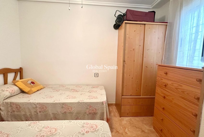 Wiederverkauf - WOHNUNG -
TORREVIEJA - Torretas