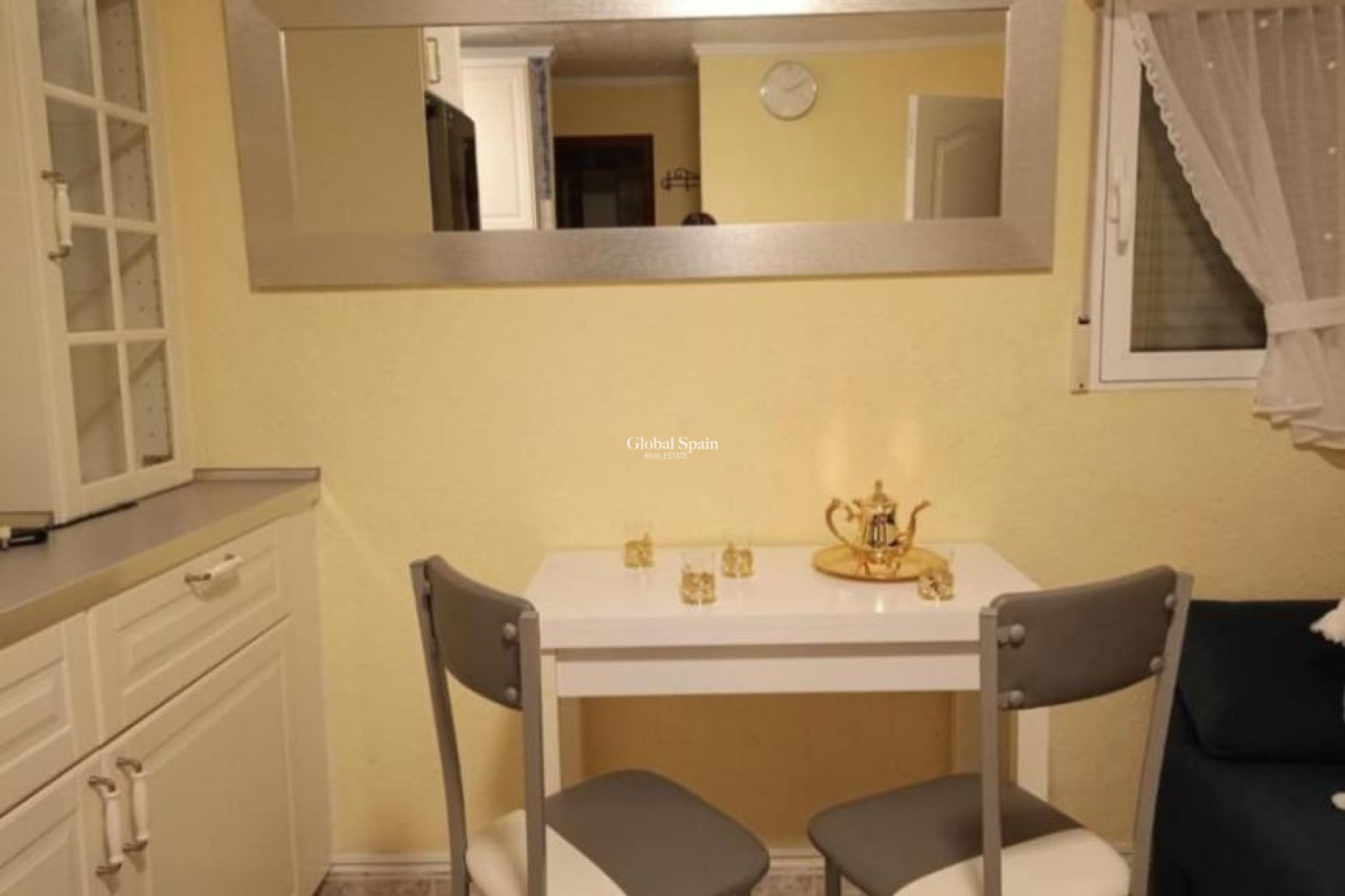 Wiederverkauf - WOHNUNG -
TORREVIEJA - Torretas