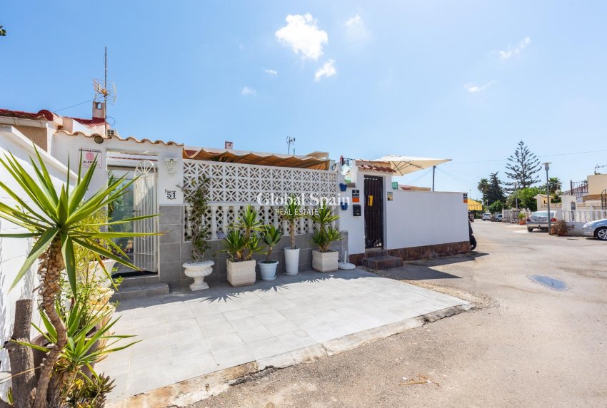 Wiederverkauf - WOHNUNG -
TORREVIEJA - Torretas