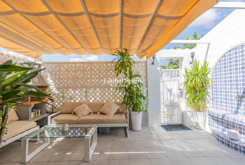 Wiederverkauf - WOHNUNG -
TORREVIEJA - Torretas