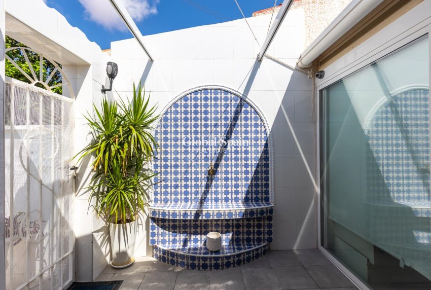 Wiederverkauf - WOHNUNG -
TORREVIEJA - Torretas