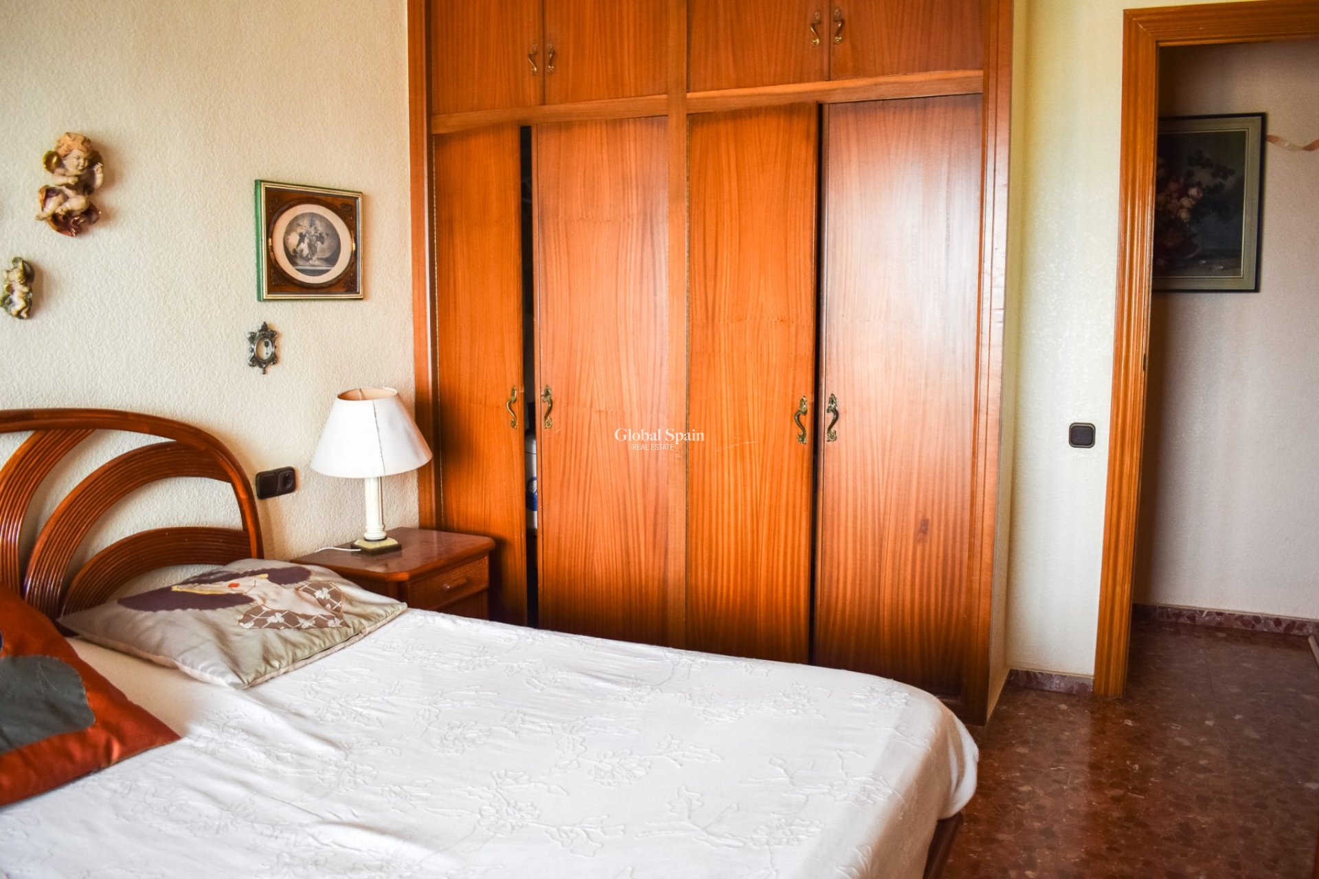 Wiederverkauf - WOHNUNG -
TORREVIEJA - Torrevieja Centro