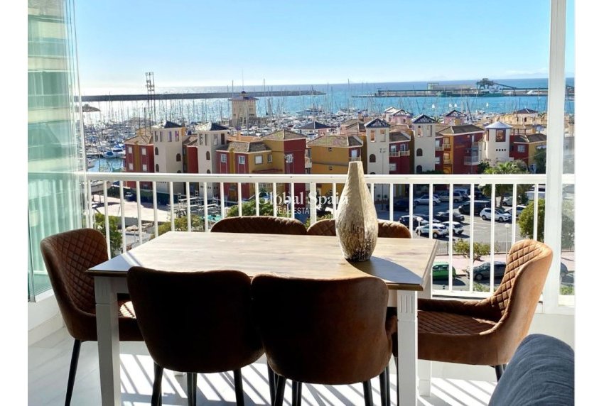 Wiederverkauf - Wohnung -
TORREVIEJA - Torrevieja