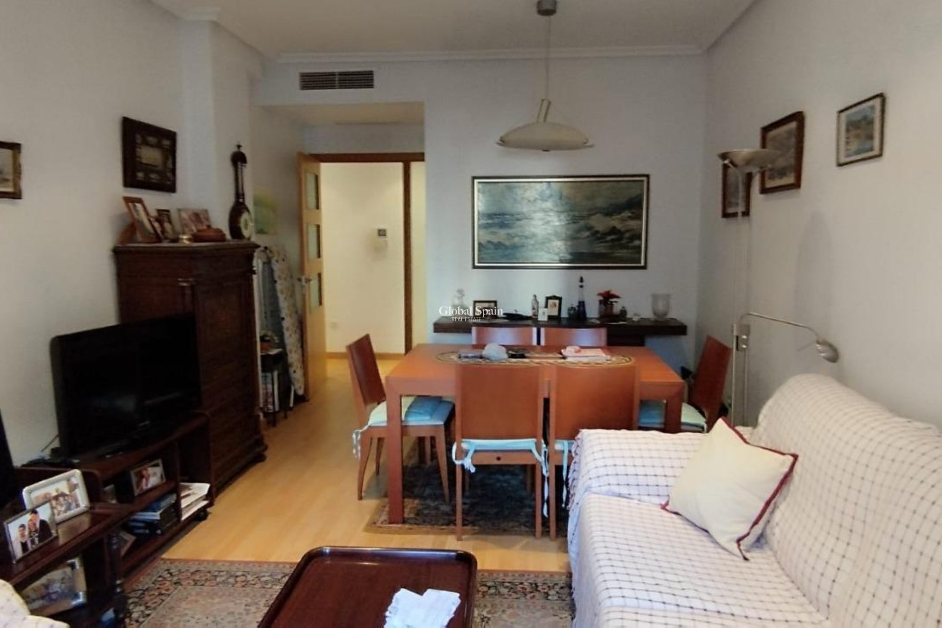 Wiederverkauf - WOHNUNG -
TORREVIEJA - Torrevieja