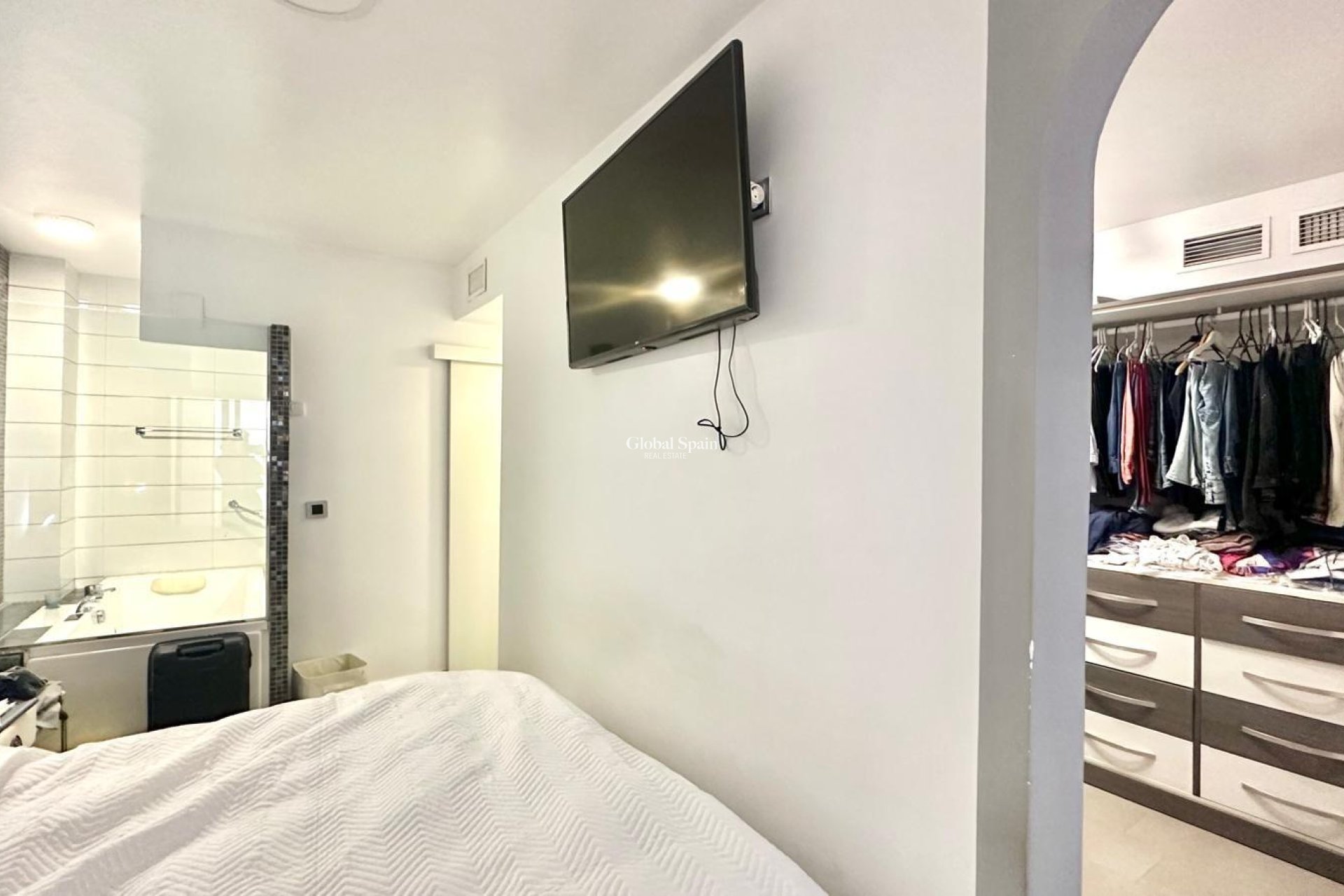 Wiederverkauf - WOHNUNG -
TORREVIEJA - Torrevieja