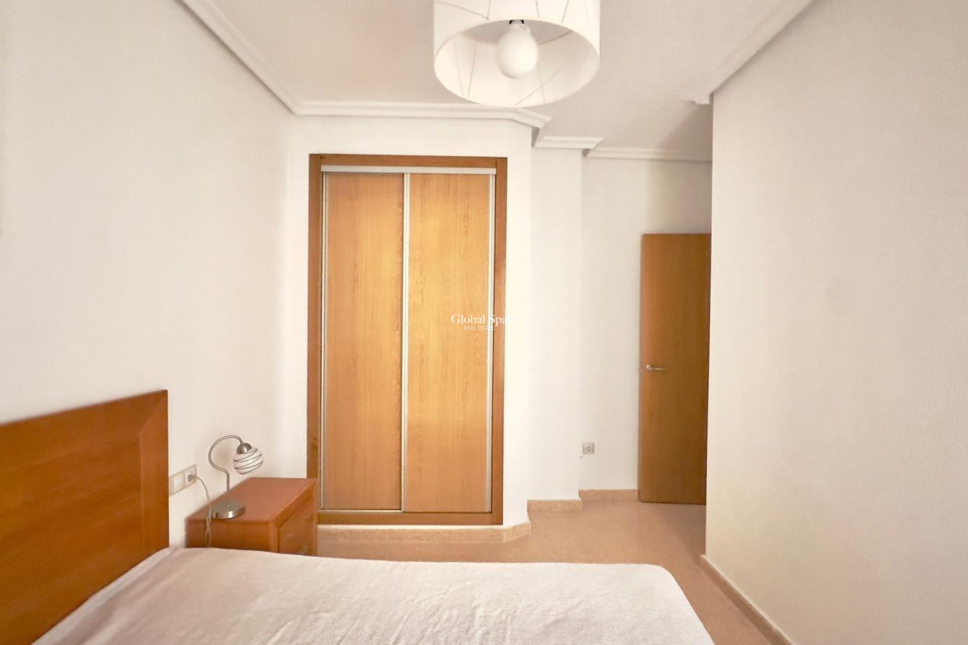 Wiederverkauf - WOHNUNG -
TORREVIEJA - Torrevieja