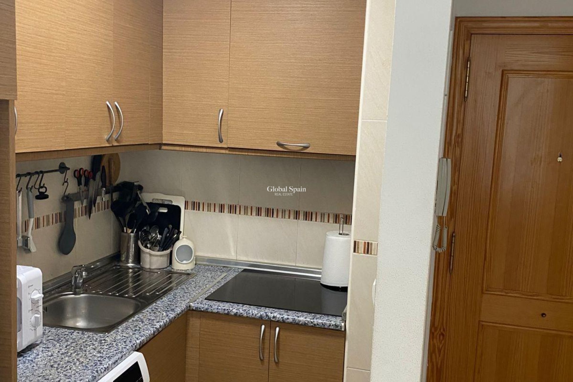 Wiederverkauf - WOHNUNG -
TORREVIEJA - Torrevieja