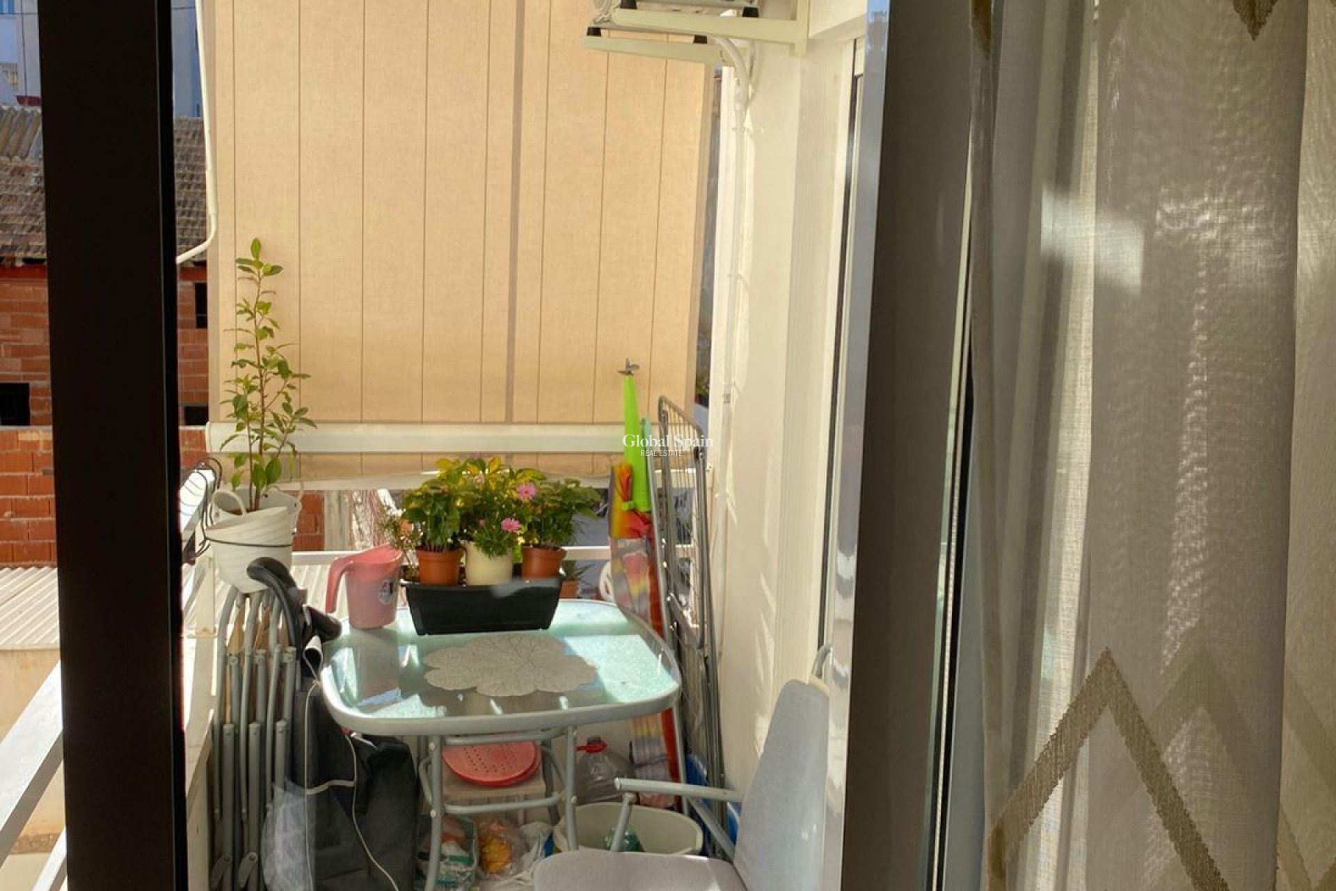 Wiederverkauf - WOHNUNG -
TORREVIEJA - Torrevieja