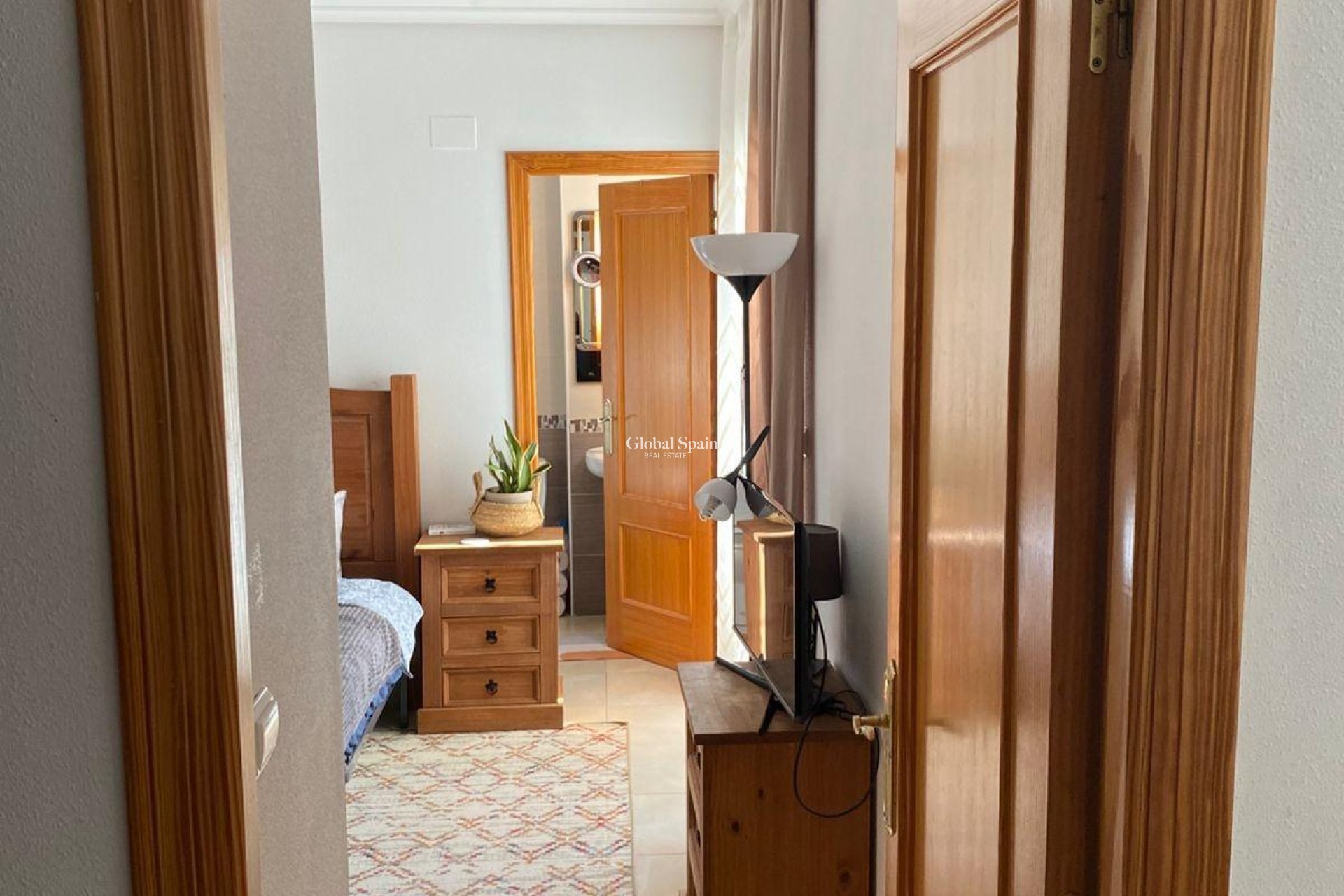 Wiederverkauf - WOHNUNG -
TORREVIEJA - Torrevieja