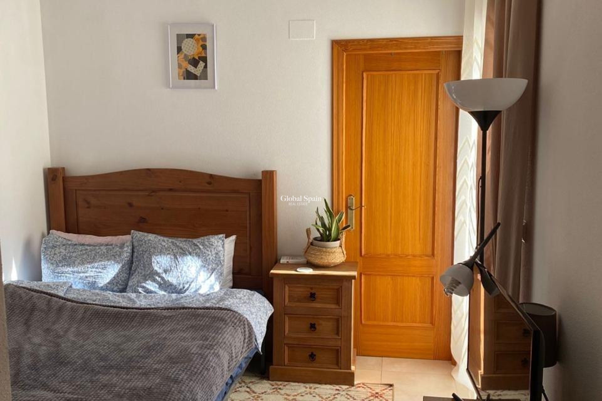 Wiederverkauf - WOHNUNG -
TORREVIEJA - Torrevieja