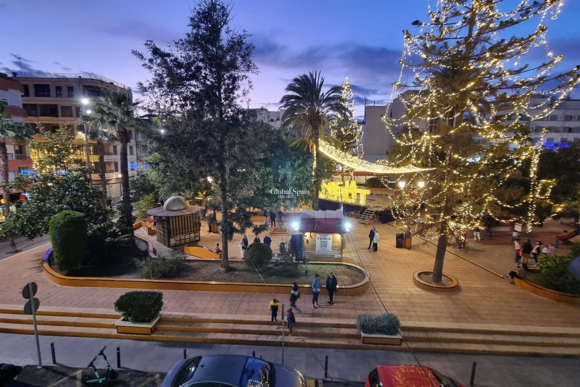 Wiederverkauf - WOHNUNG -
TORREVIEJA - Torrevieja