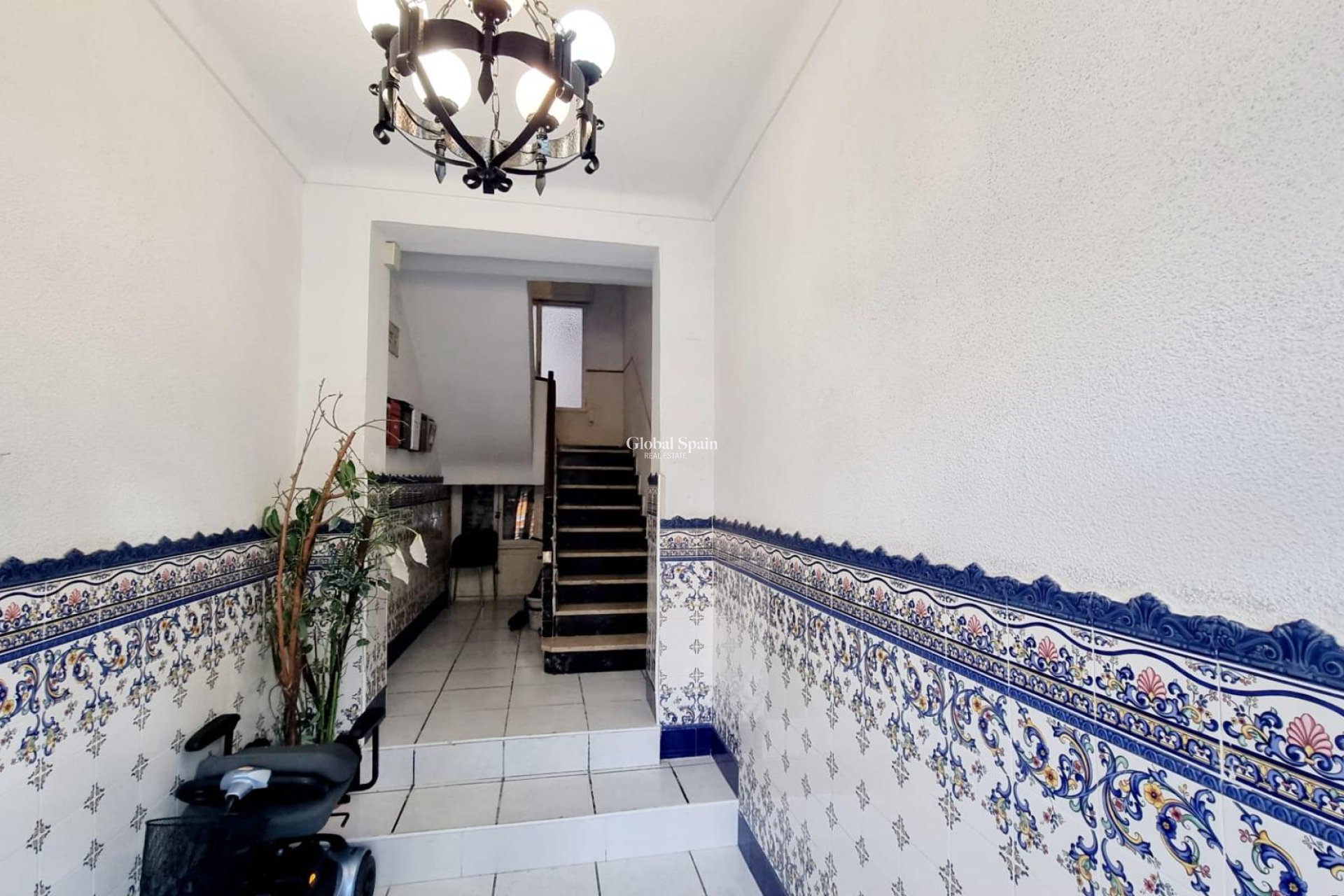 Wiederverkauf - WOHNUNG -
TORREVIEJA - Torrevieja