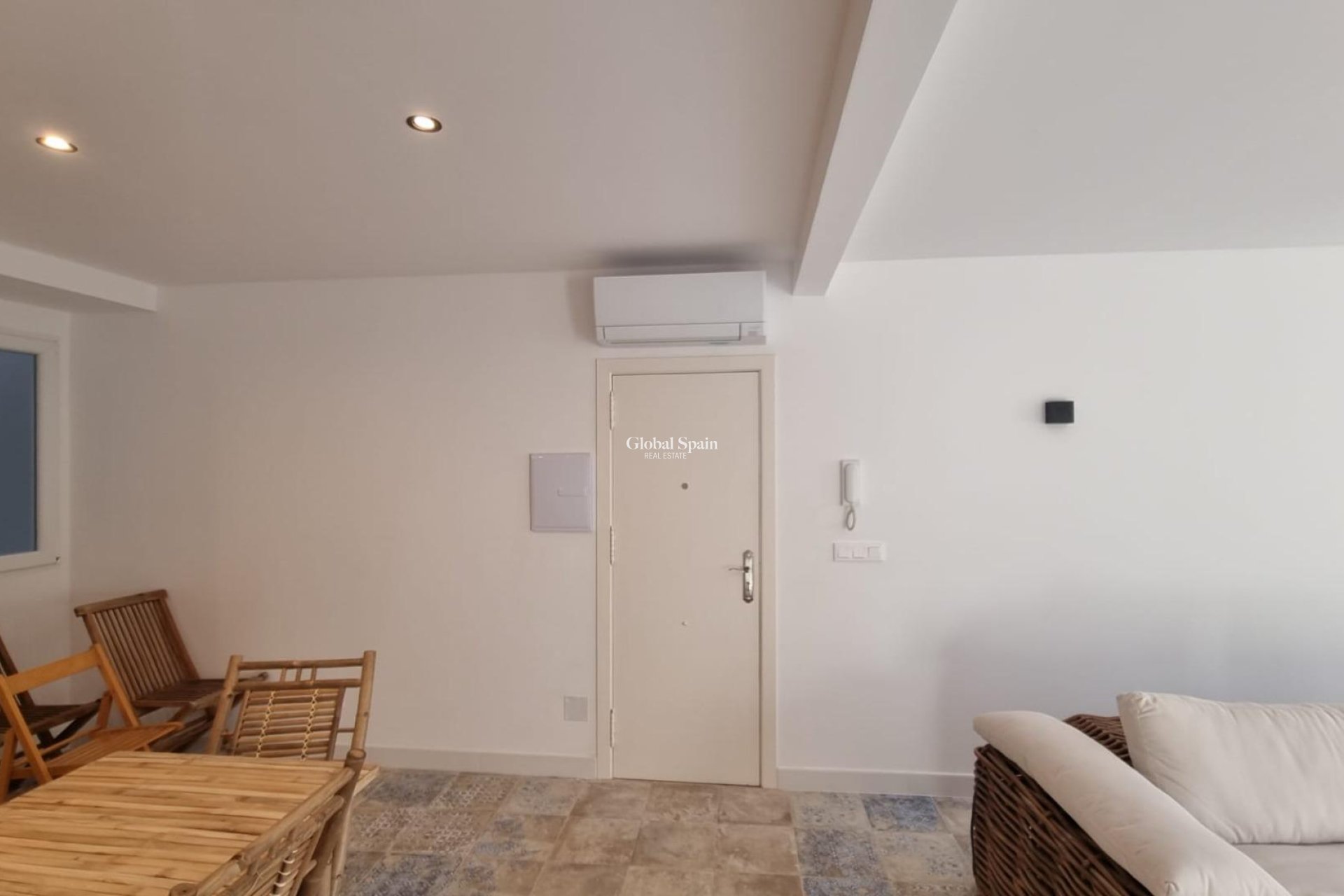 Wiederverkauf - WOHNUNG -
TORREVIEJA - Torrevieja