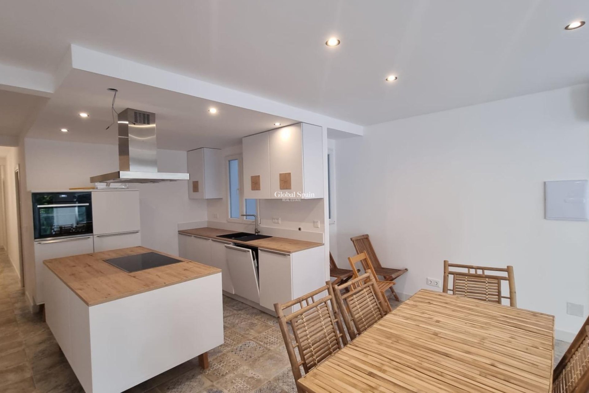 Wiederverkauf - WOHNUNG -
TORREVIEJA - Torrevieja