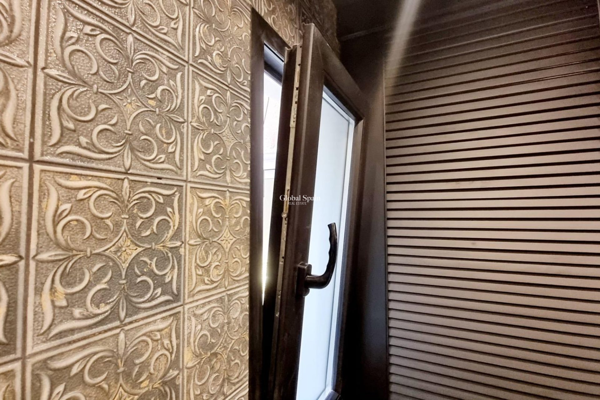 Wiederverkauf - WOHNUNG -
TORREVIEJA - Torrevieja