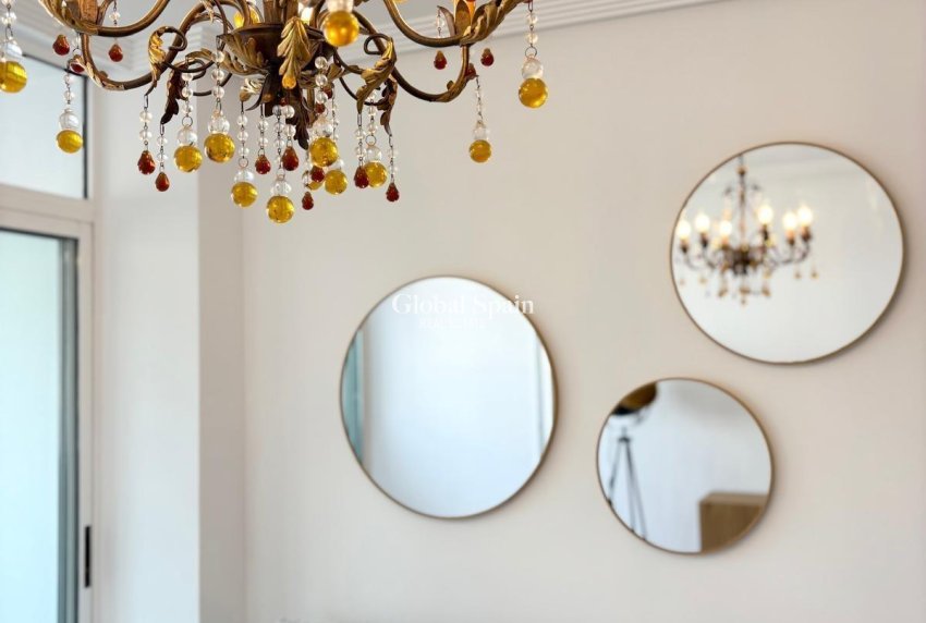 Wiederverkauf - WOHNUNG -
TORREVIEJA - Torrevieja