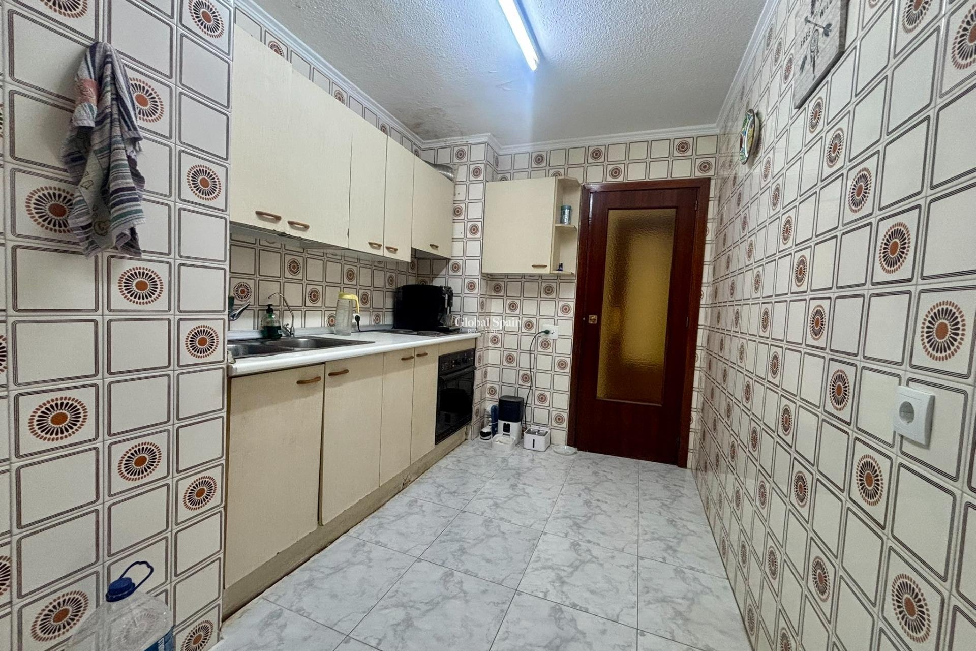 Wiederverkauf - WOHNUNG -
TORREVIEJA - Torrevieja