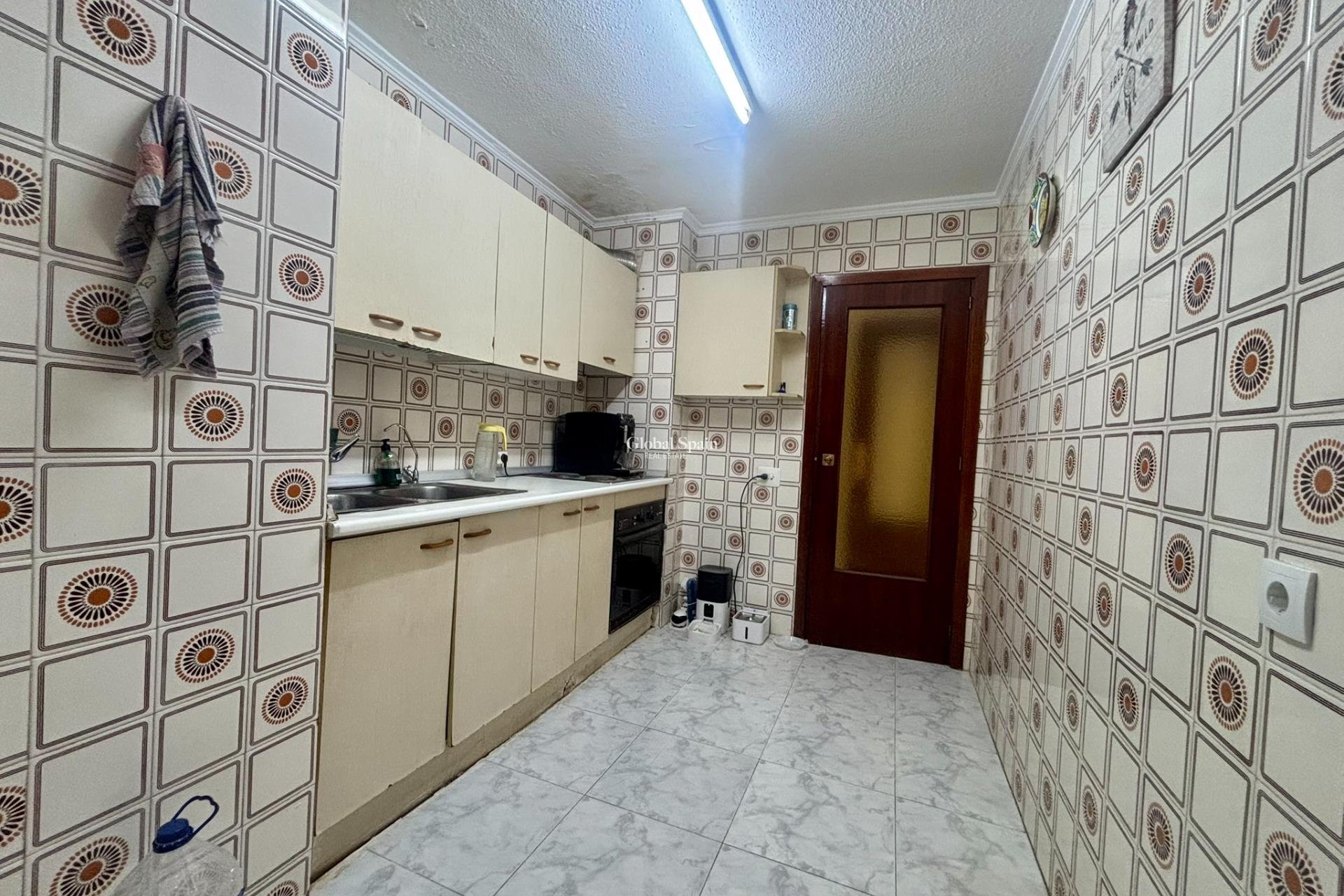 Wiederverkauf - WOHNUNG -
TORREVIEJA - Torrevieja