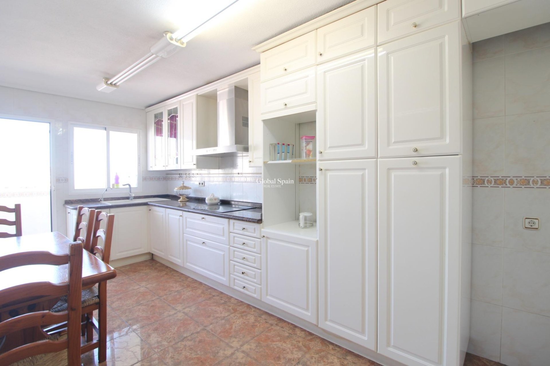 Wiederverkauf - WOHNUNG -
TORREVIEJA - Torrevieja