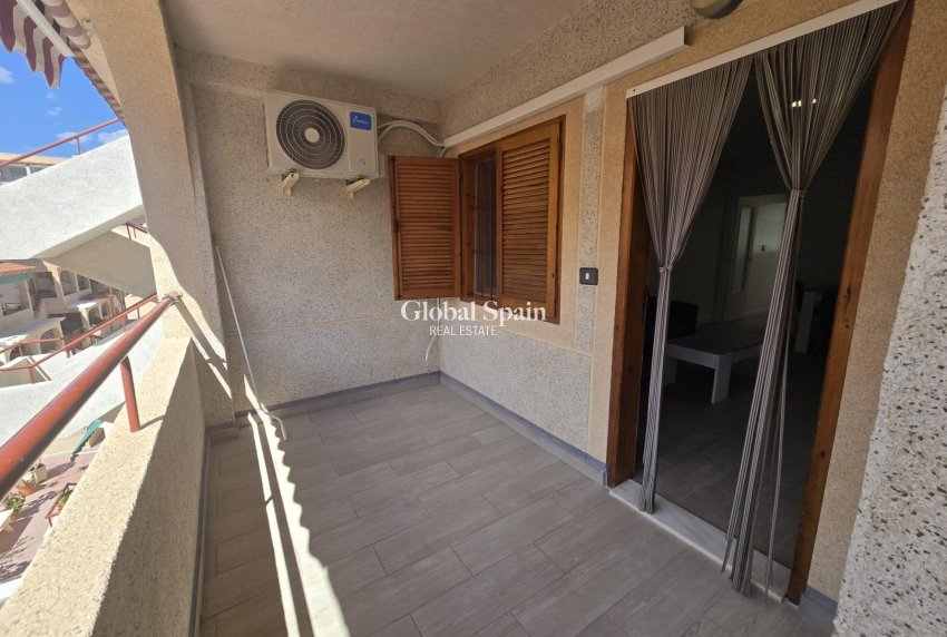 Wiederverkauf - WOHNUNG -
TORREVIEJA - Torrevieja