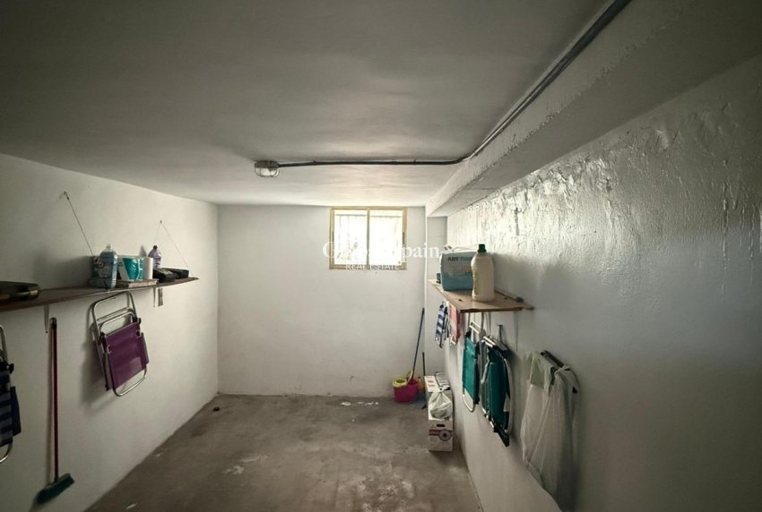 Wiederverkauf - WOHNUNG -
TORREVIEJA - Torrevieja