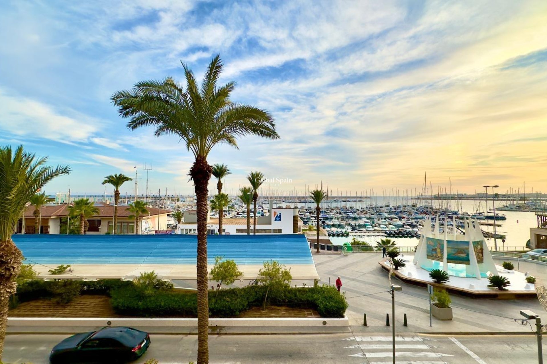 Wiederverkauf - WOHNUNG -
TORREVIEJA - Torrevieja