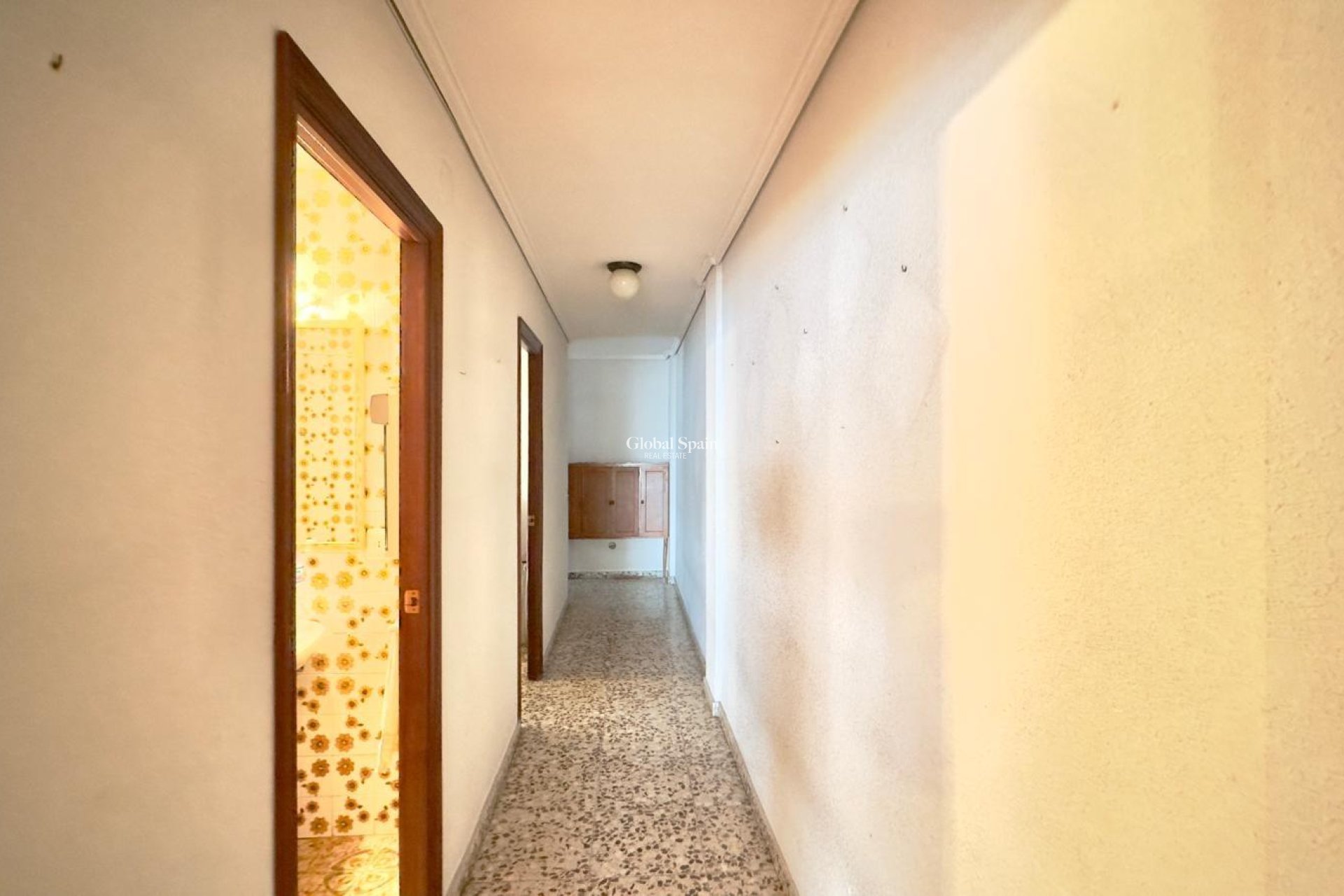 Wiederverkauf - WOHNUNG -
TORREVIEJA - Torrevieja