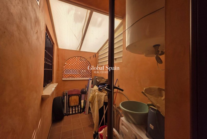 Wiederverkauf - WOHNUNG -
TORREVIEJA - Zona Los Frutales