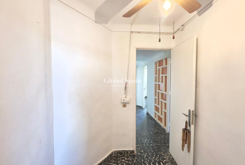 Wiederverkauf - WOHNUNG -
TORREVIEJA - Zona Los Frutales
