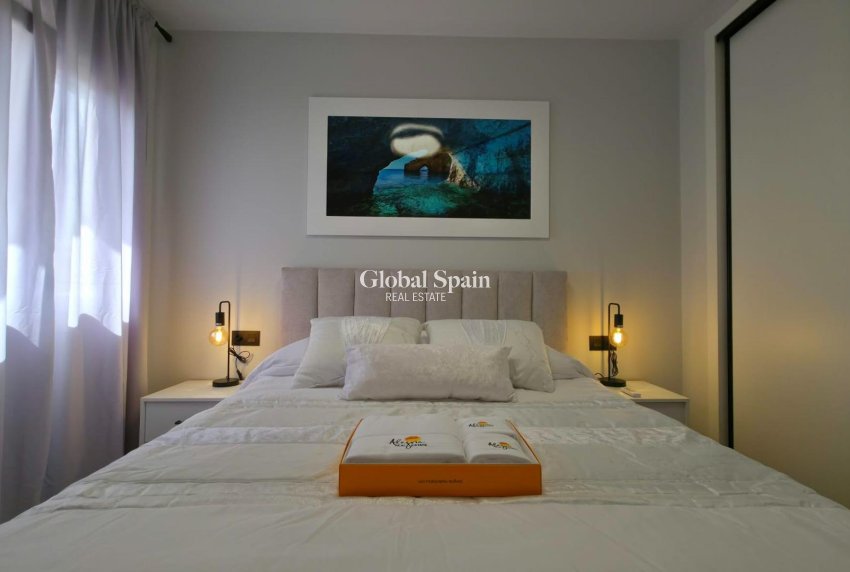 Wiederverkauf - WOHNUNG -
TORREVIEJA - Zona Los Frutales