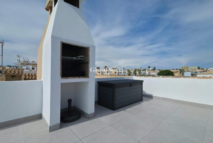 Wiederverkauf - WOHNUNG -
TORREVIEJA - Zona Los Frutales