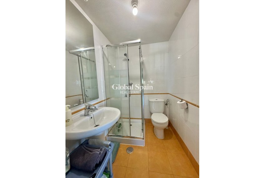 Wiederverkauf - WOHNUNG -
VILLAJOYOSA - Costa Blanca