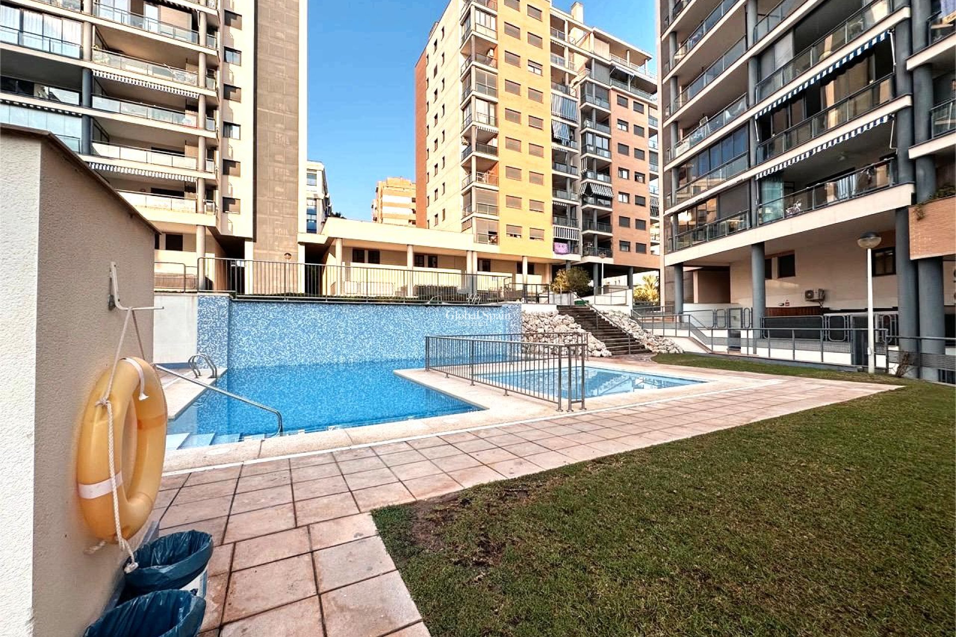 Wiederverkauf - WOHNUNG -
VILLAJOYOSA - Costa Blanca
