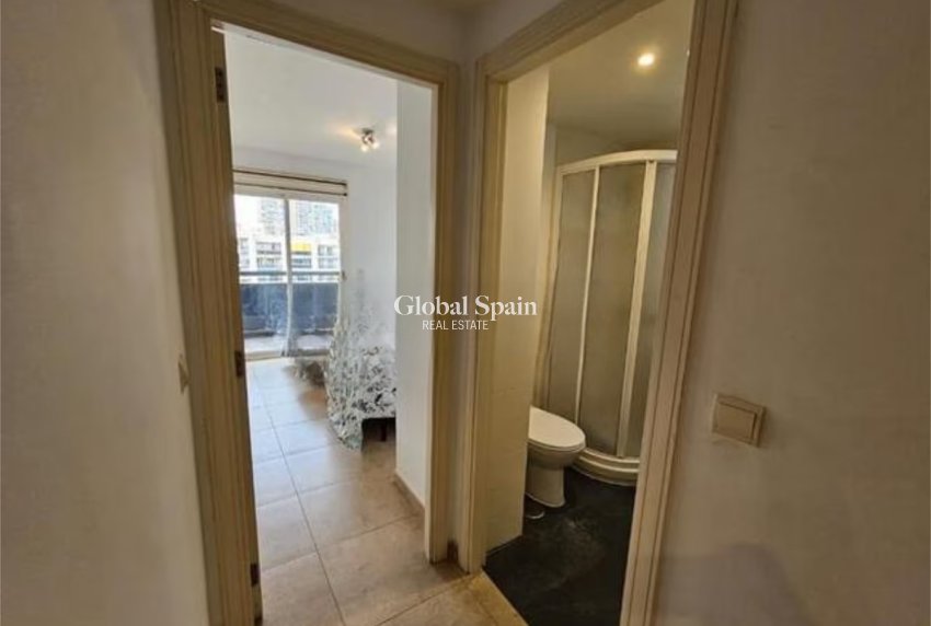 Wiederverkauf - WOHNUNG -
VILLAJOYOSA - Costa Blanca