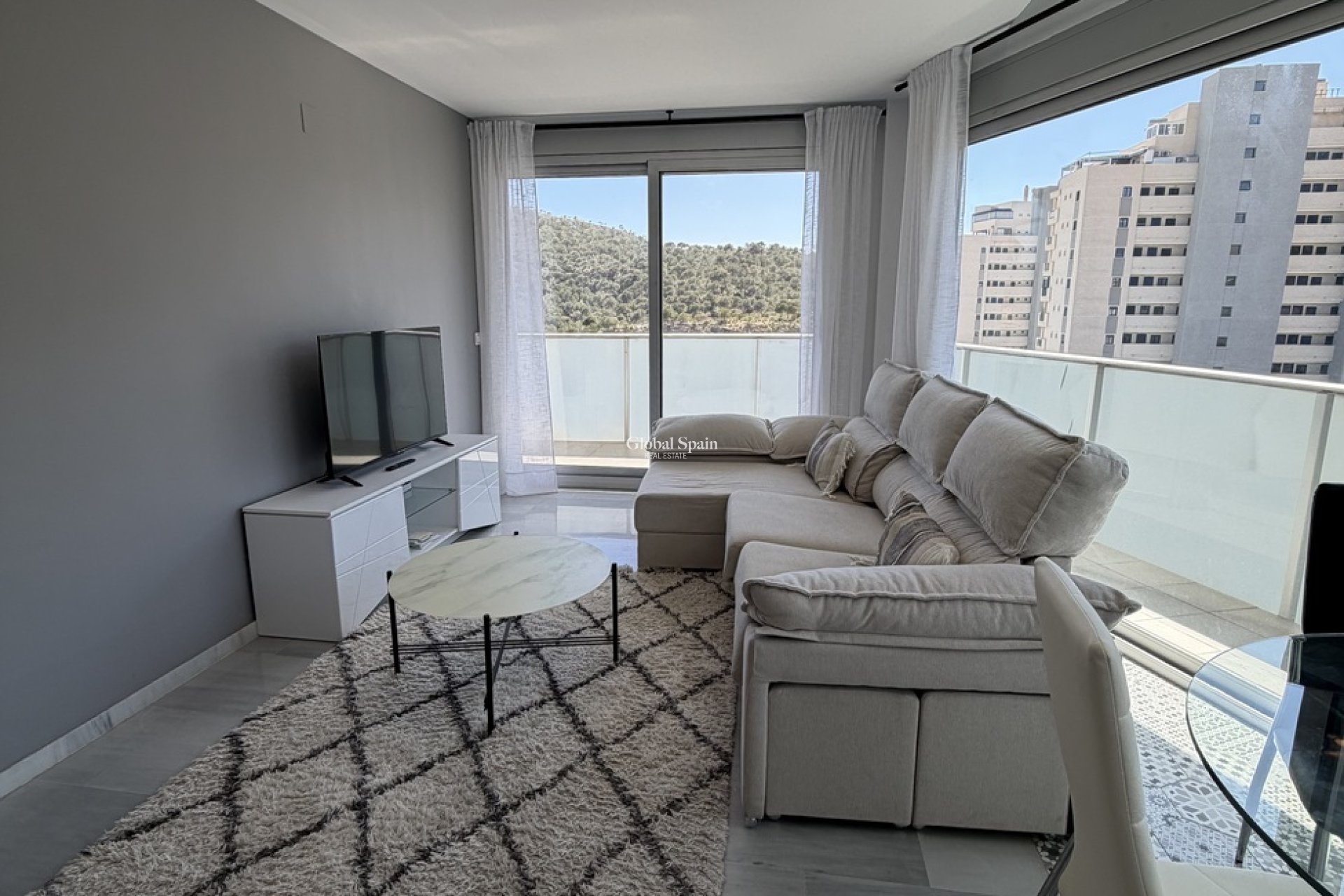 Wiederverkauf - WOHNUNG -
VILLAJOYOSA - Finestrat